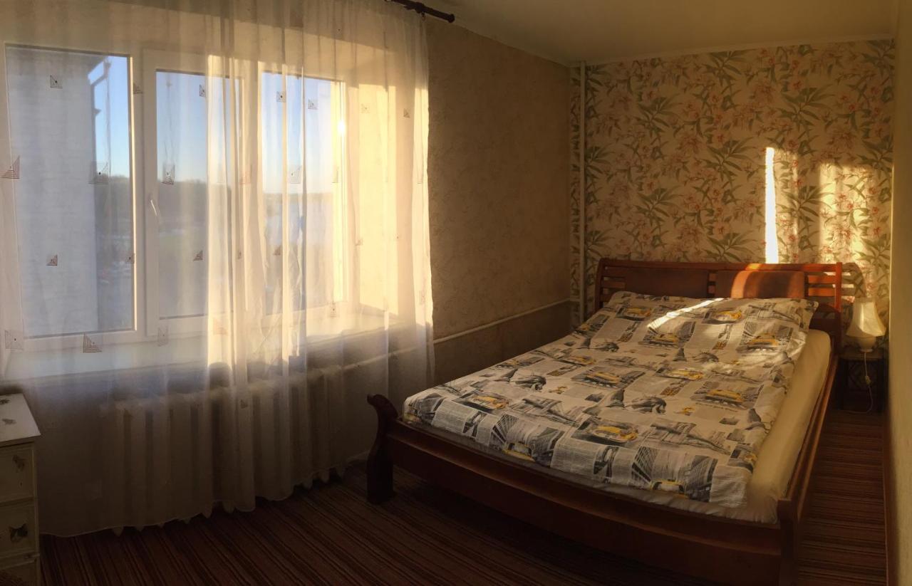 Апартаменты С Видом На Озеро Ternopil Exteriör bild